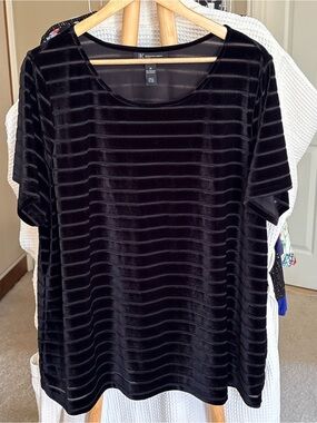 INC International Concepts Black Velvet Striped Short Sleeve Tee 3X